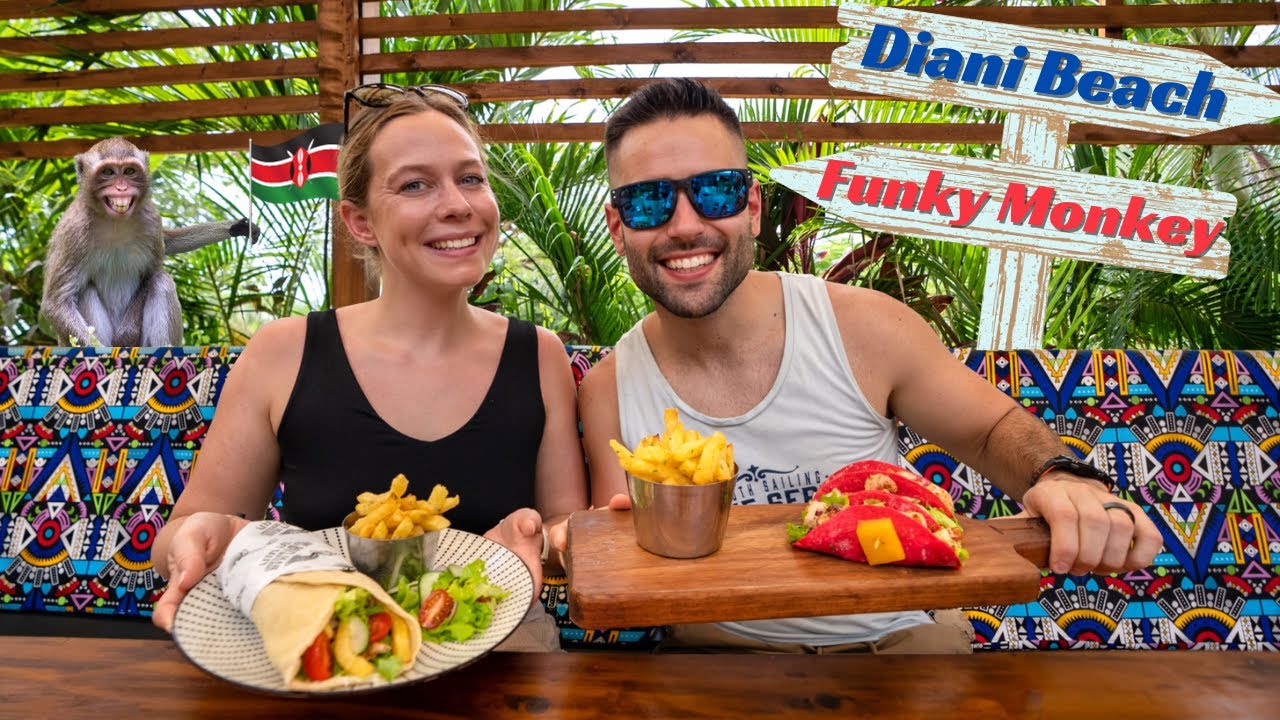 Самый веселый ресторан Диани-Бич / Funky Monkey Restaurant