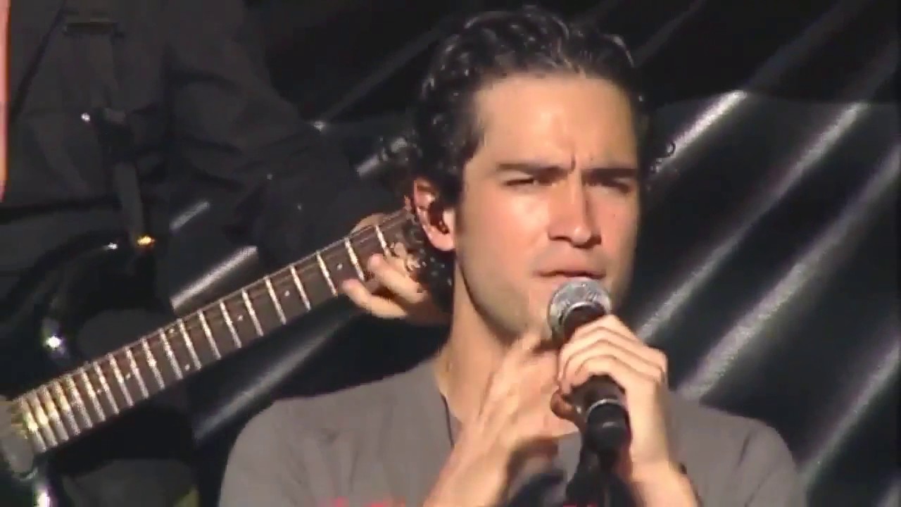 RBD Live in Bras&iacute;lia ☮ Si No Est&aacute;s Aqu&iacute; ◤Medley 2◥ HD