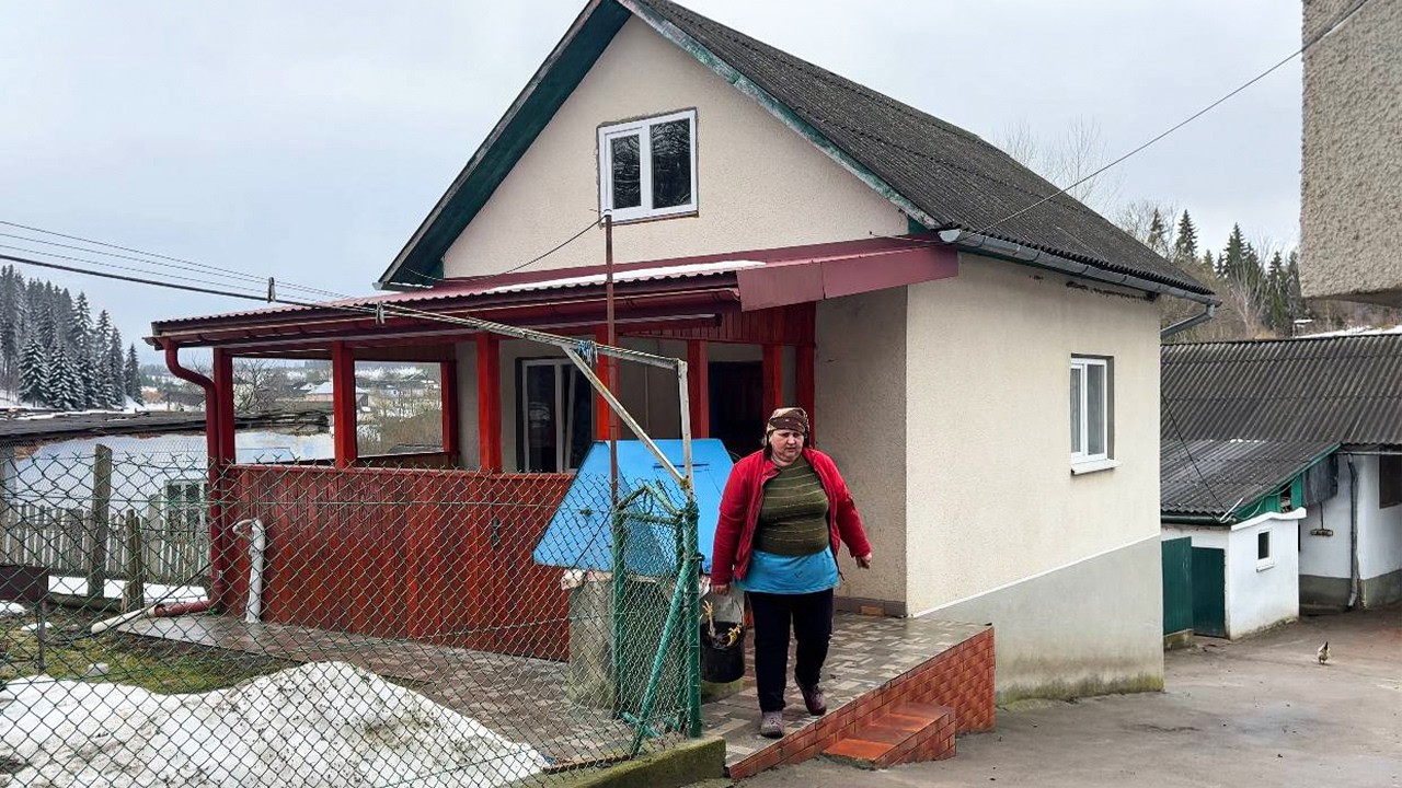 The Hidden Joy of Living in a Small Village in the Mountains