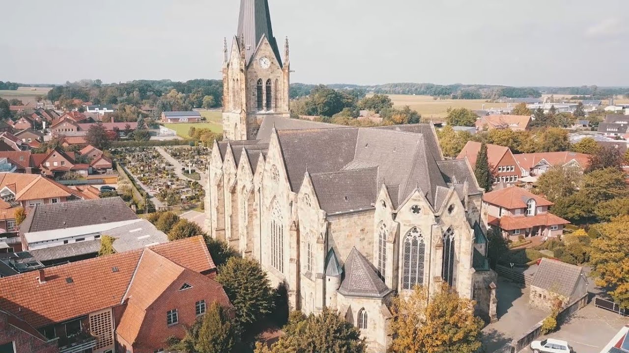 Kirchen Von Oben: St  Benedikt Lengerich
