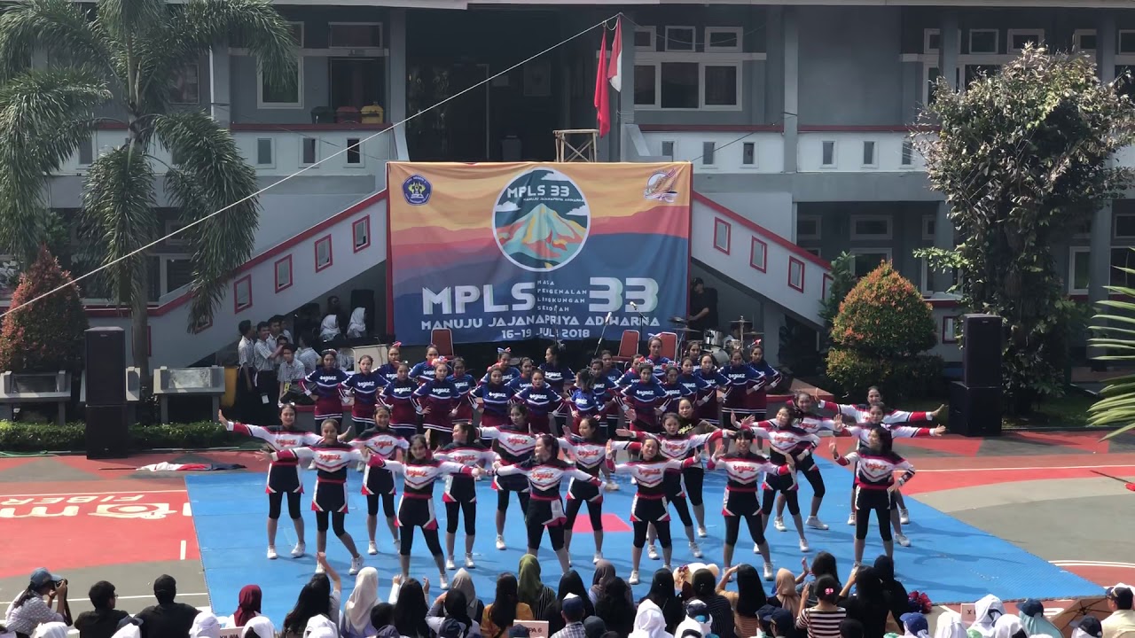 Demo Ekskul SMAN 2 Tangsel-TIGERZ CHEERS