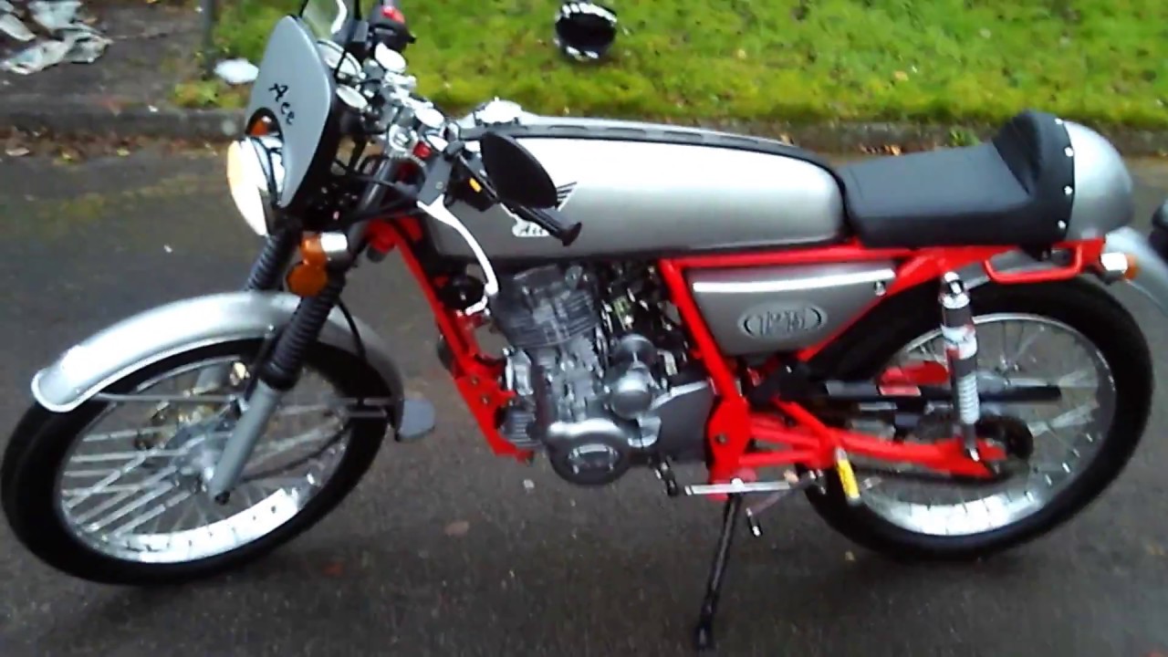 SKYTEAM ACE 125 CAFE RACER