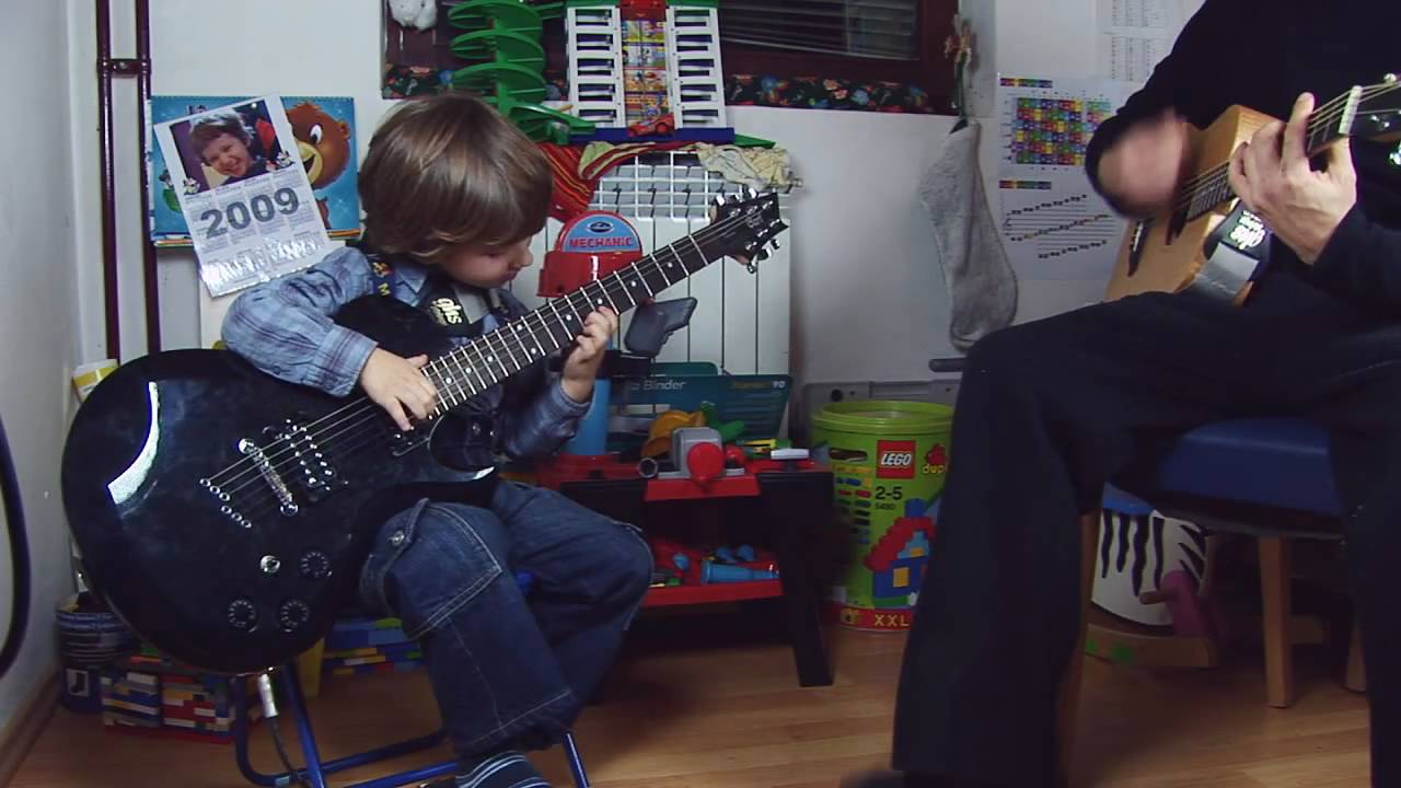 4 yr old guitar master - Frano Livingston