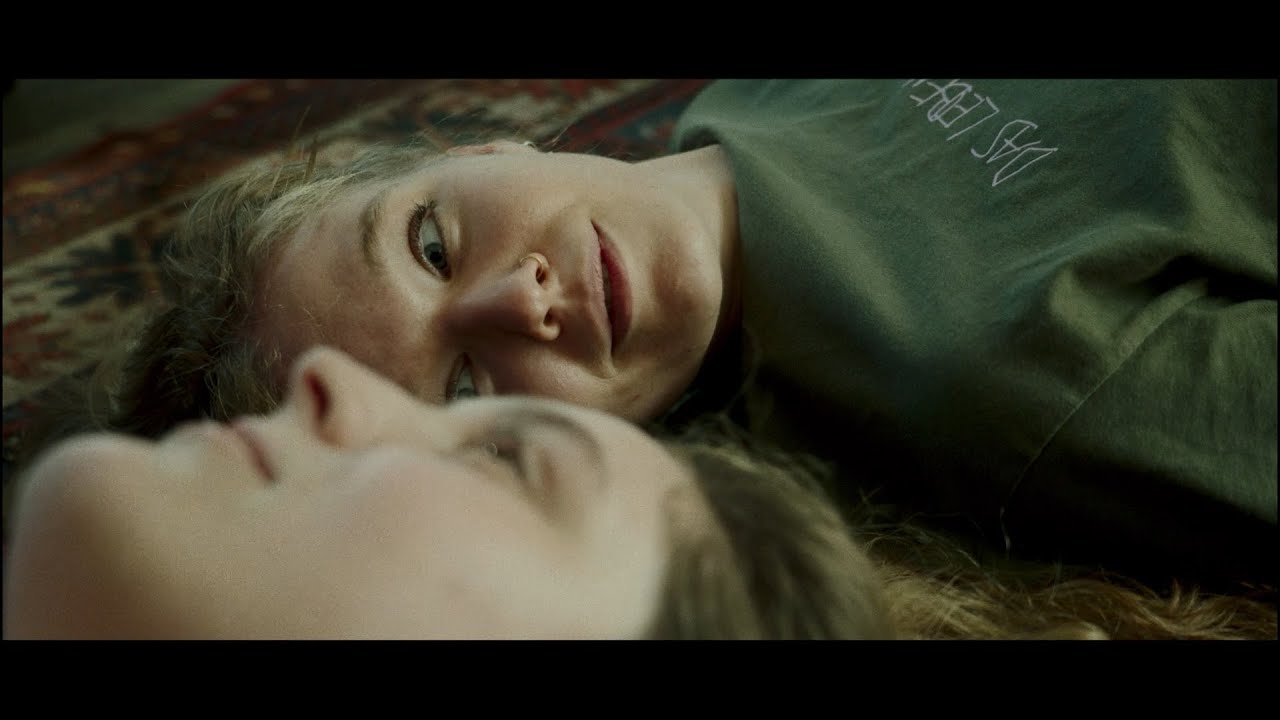 Zusammenschnitt versch. Szenen