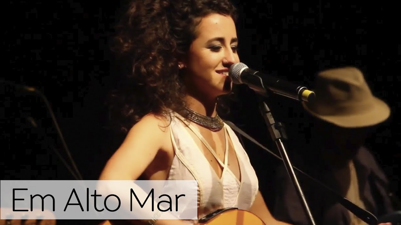 EM ALTO MAR | AO VIVO | Nicole Salmi