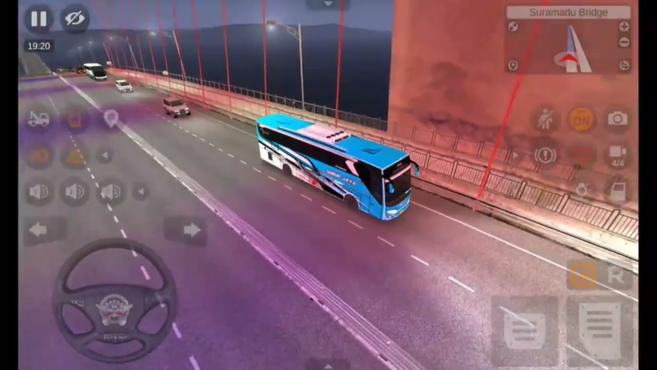 Bus Telolet Biru Suramadu 