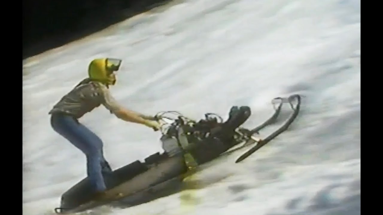 Подъем на снегоходах в гору 1986 года