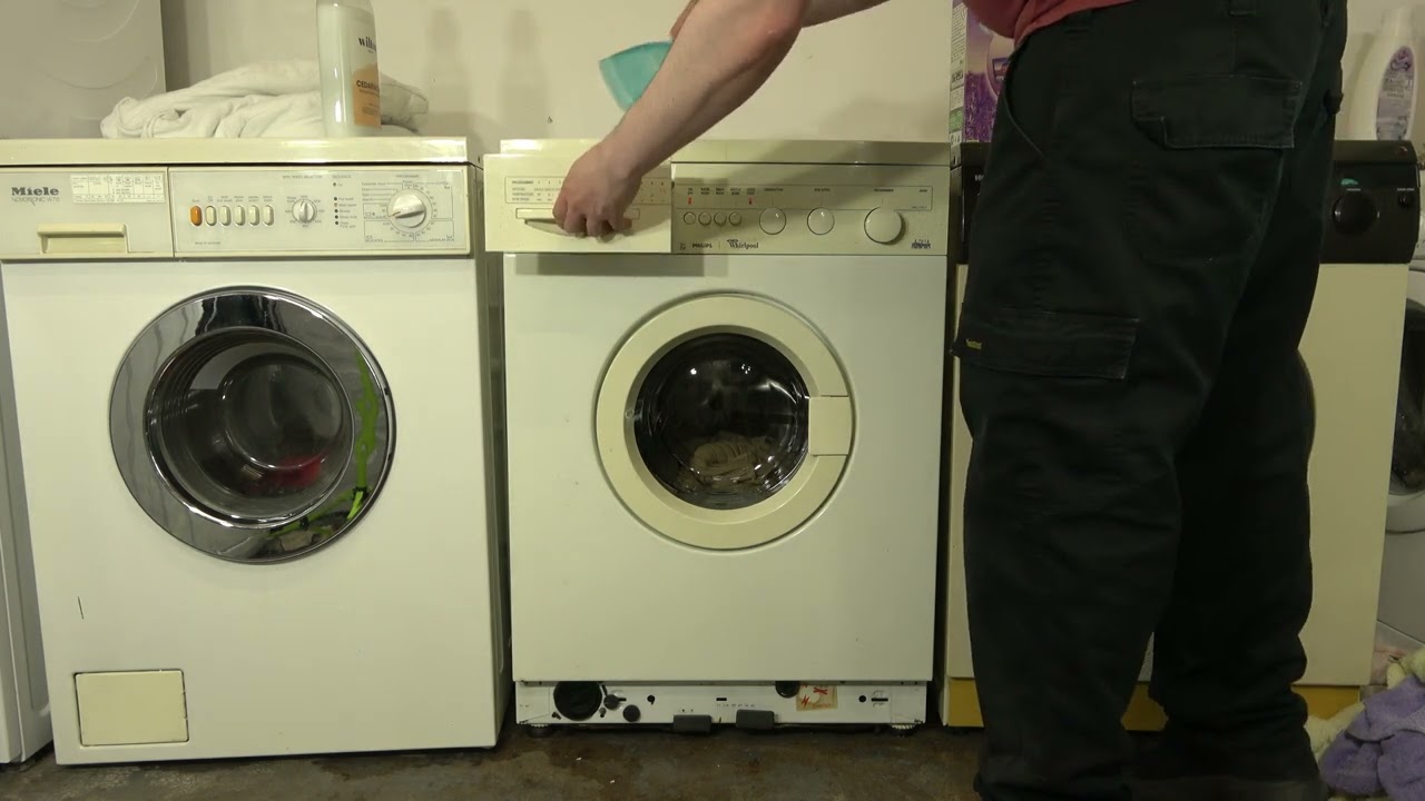 Wash Race - 1992 Race : Hoover classica vs. whirlpool vs. miele / Wool 40'c