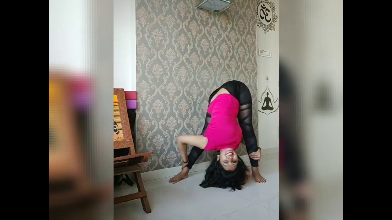 Top10 ..2020 Yoga girls .......🕴️🕺