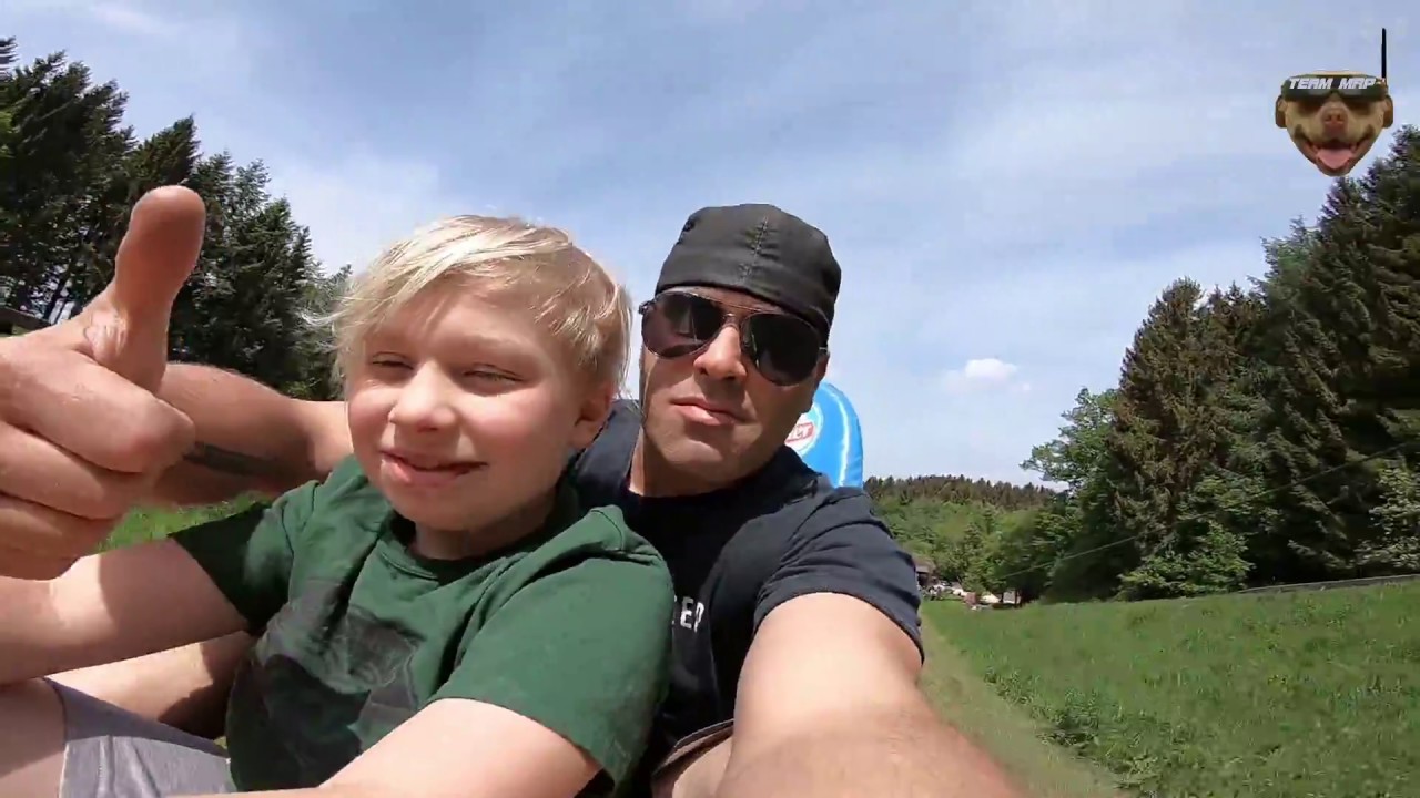 Nico & Rolf testen: Sommerrodelbahn am Peterberg