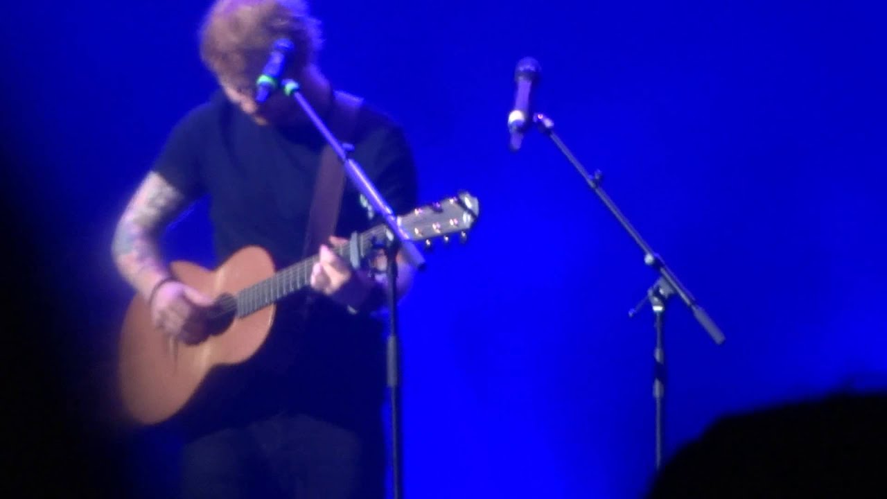Ed Sheeran NEW SONG in Montreal! (06/02/15)