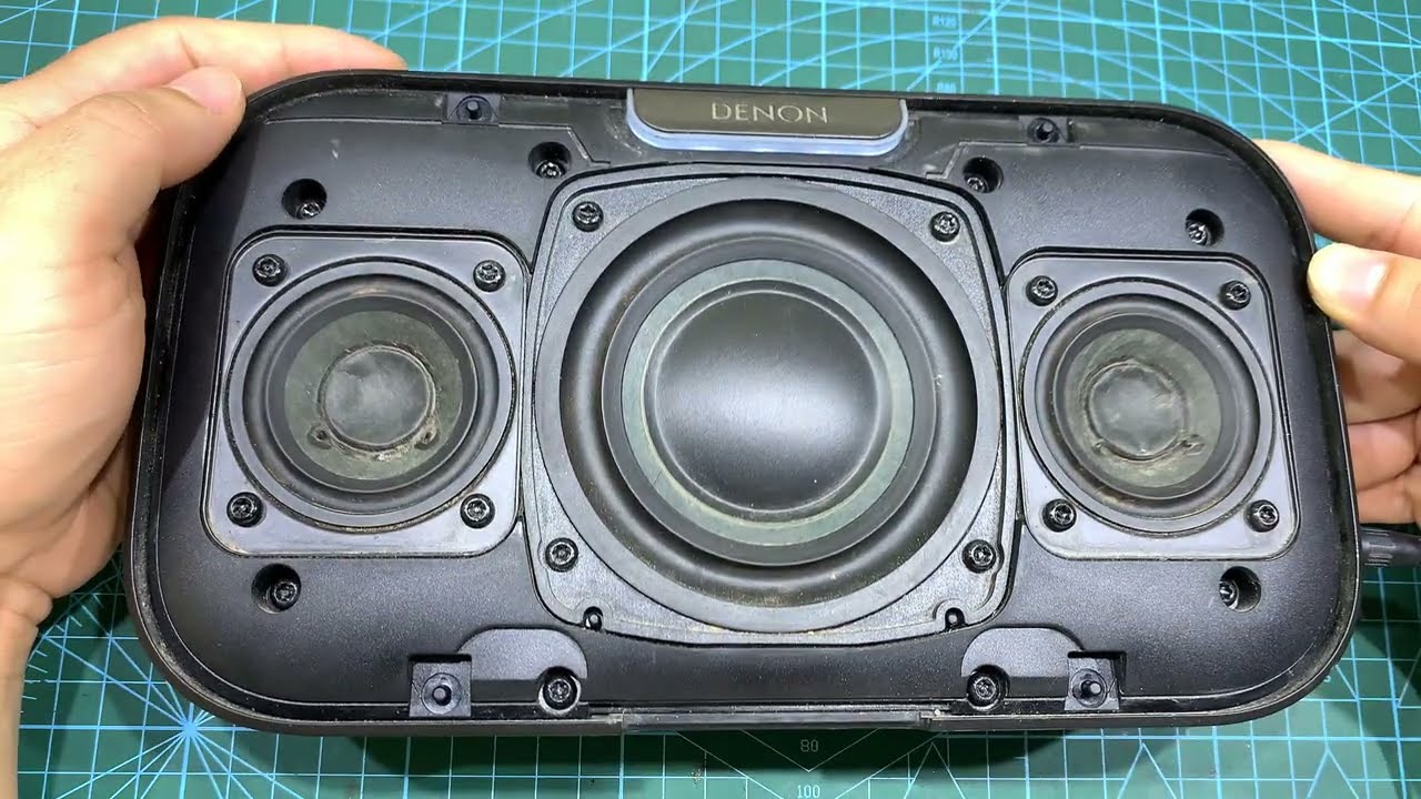 Мне жаль слышать, что ваш DENON ENVAYA DSB 200 не заряжается должным образом.