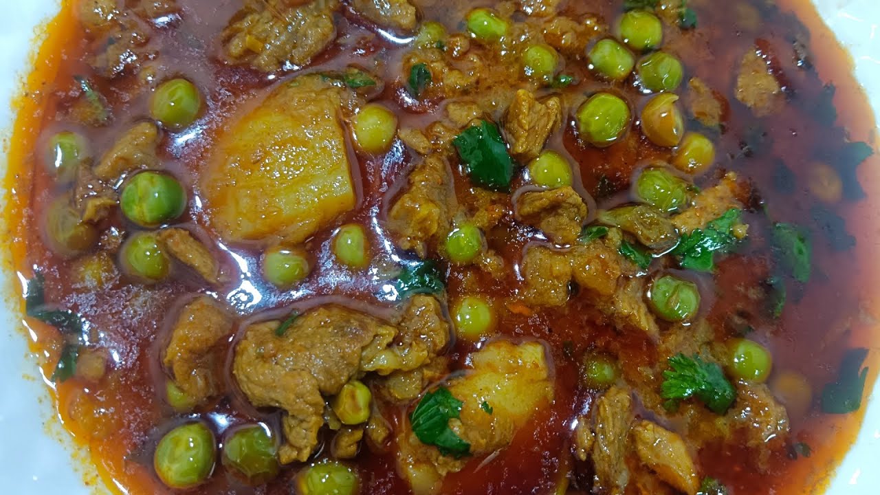 Keema Aloo Matar Recipe 😍 | Masaledar Keema Curry | Easy Recipe | Daily Zaika - Ruby ✨