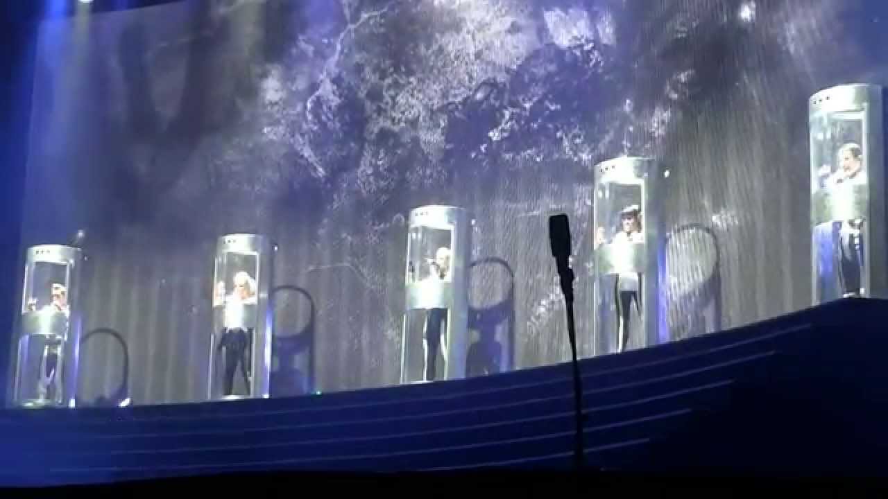 Steps - Ultimate Tour - Tour Intro / Here & Now (Live) 10/04/12