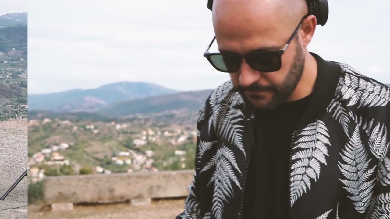 Mario Milano presenta: 