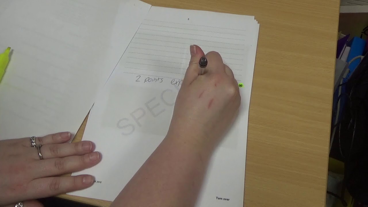 GCSE Drama Getting to know the paper and some tips