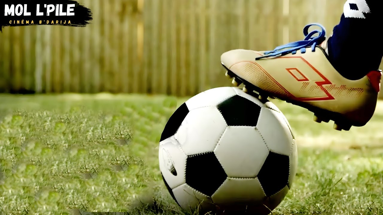 ولد فاشل في كرة القدم⚽ يجد حذاء سحري قديم👟 يعطيه مهارات و يحوله إلى أشهر لاعب|| ملخص 🎦 Golden Shoes