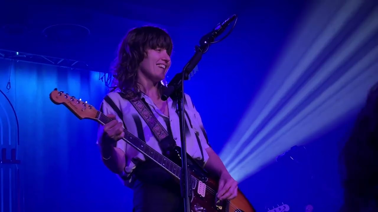 Courtney Barnett - Rae Street - Band On The Wall, Manchester - 18 June 2024