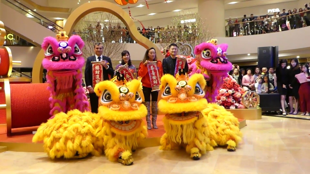 2019-Feb-12 #香港中國農曆新年 醒獅表演 #郭氏功夫金龍醒獅團 #LionDance Performance @ #太古廣場 Pacific Place