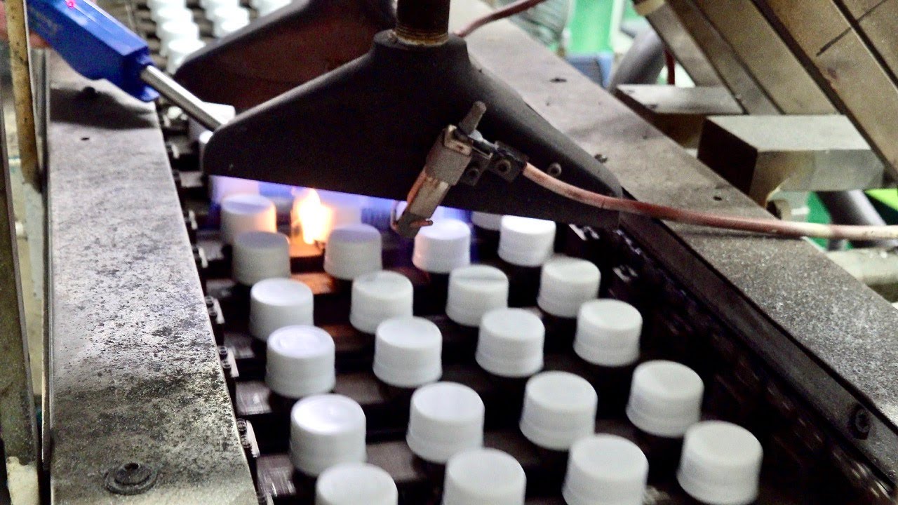Быстро! Процесс массового производства на заводе по производству крышка от пластиковых бутылок