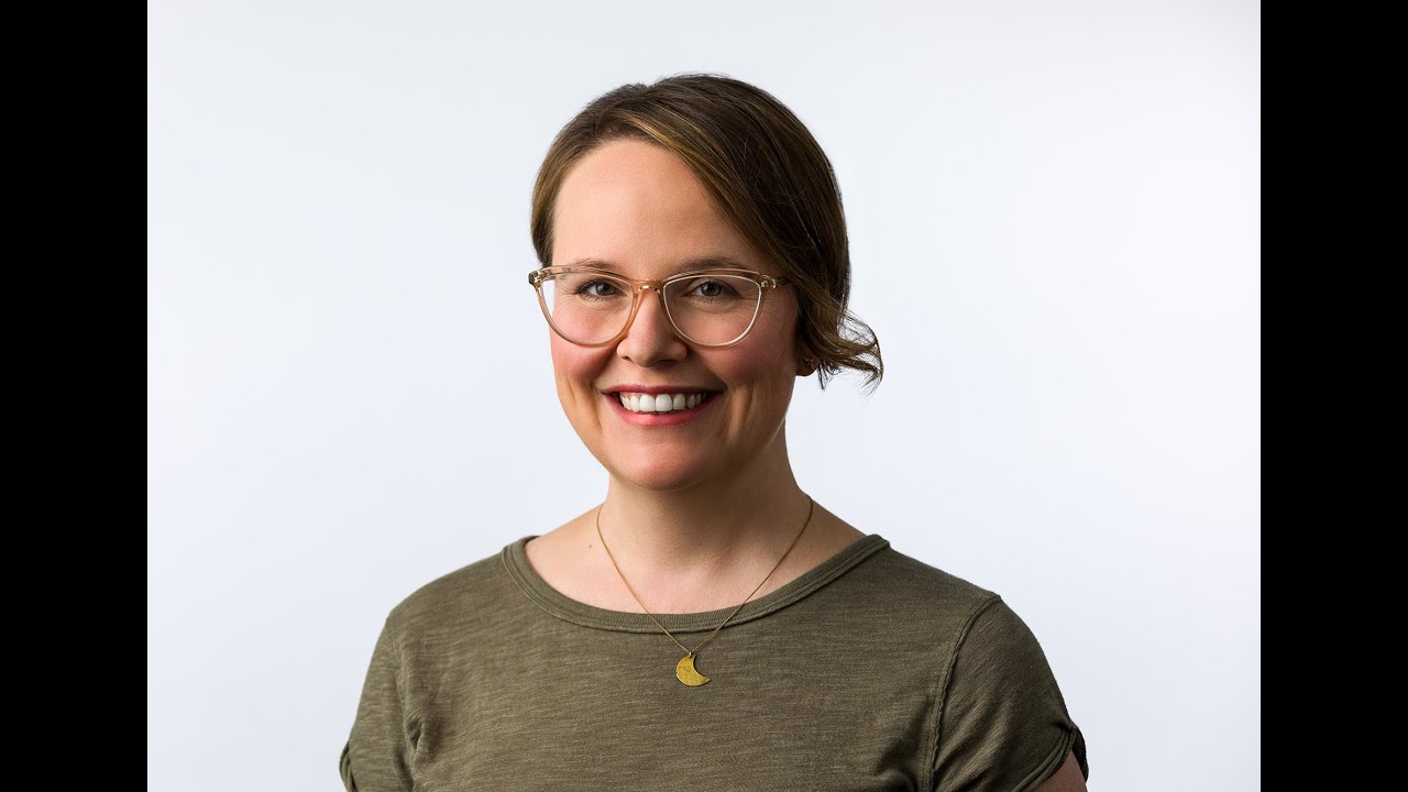 Raina Telgemeier at 2019 Library of Congress National Book Festival