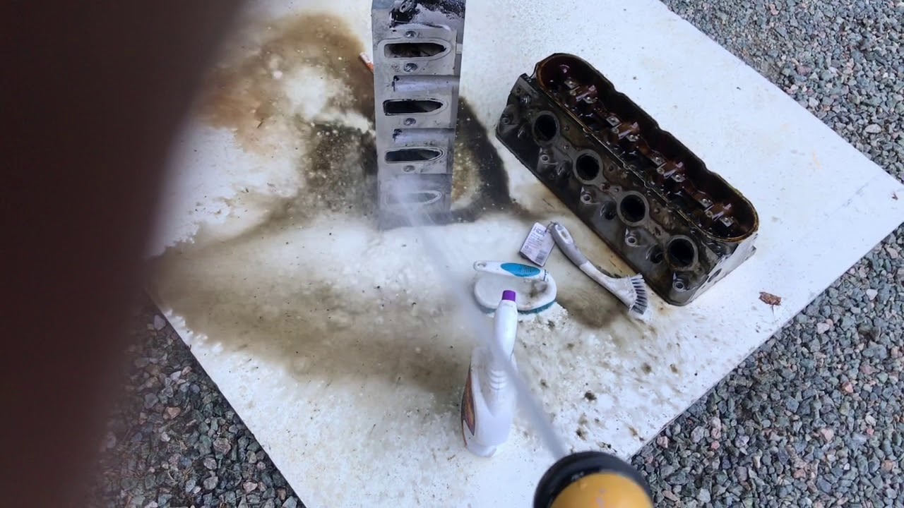 Cleaning aluminum engine components with Purple Power