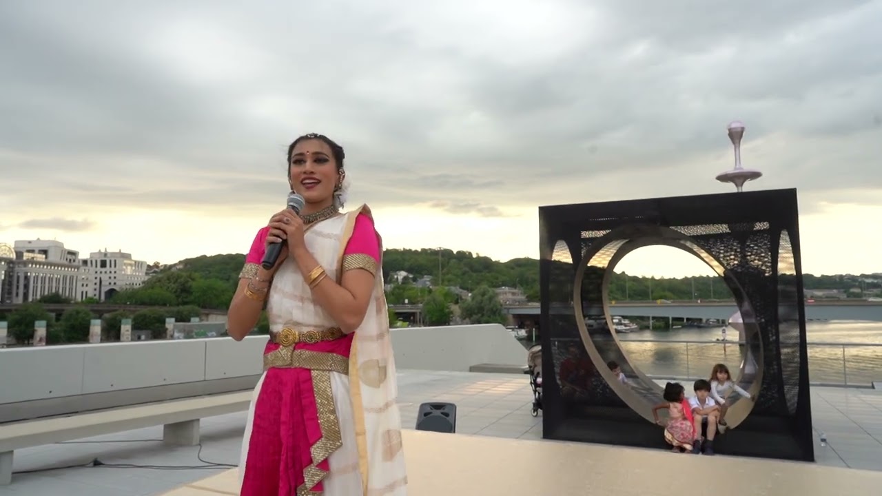Namasté France - Bharatanatyam by Shreyasi Gopinath - 09.07.2023