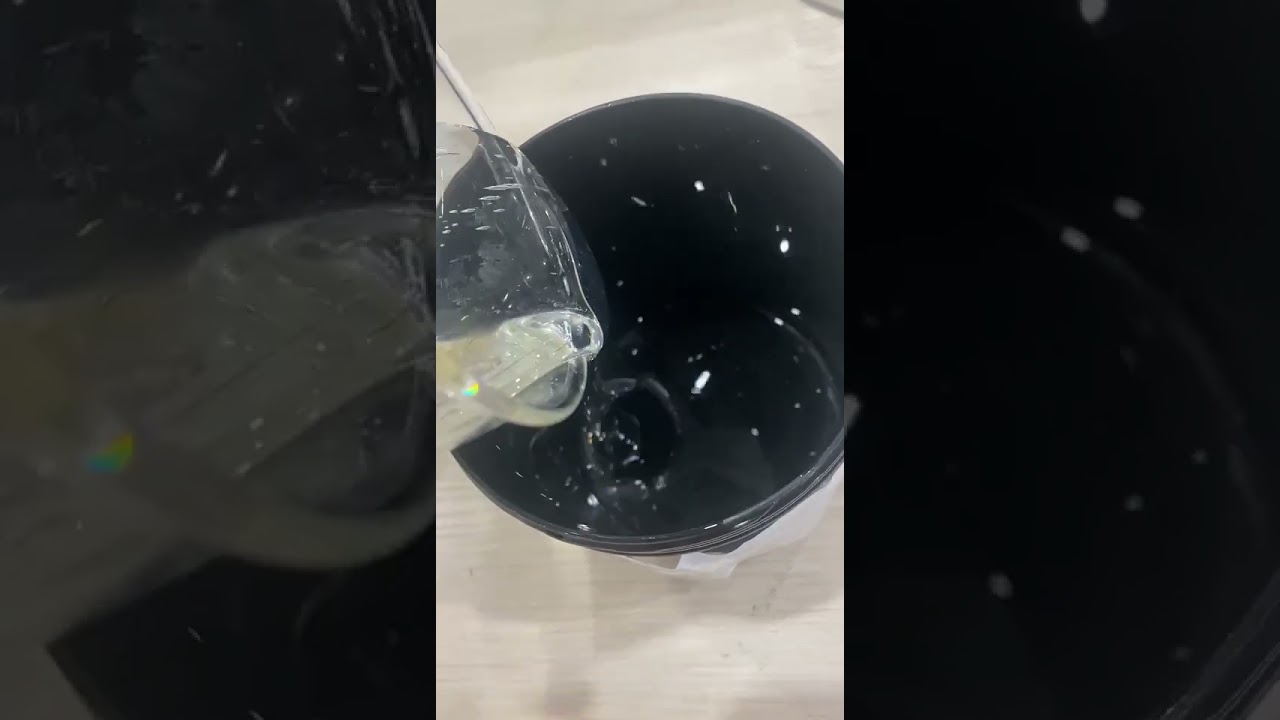 Gloss UV varnish