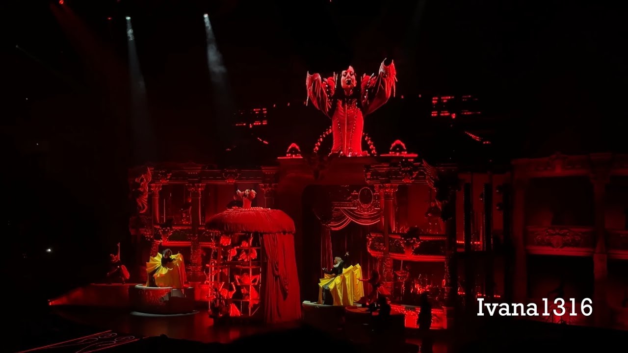 Abracadabra - Lady Gaga en Barcelona, España el 28/10/2025 (The Mayhem Ball Tour 2025) 4K