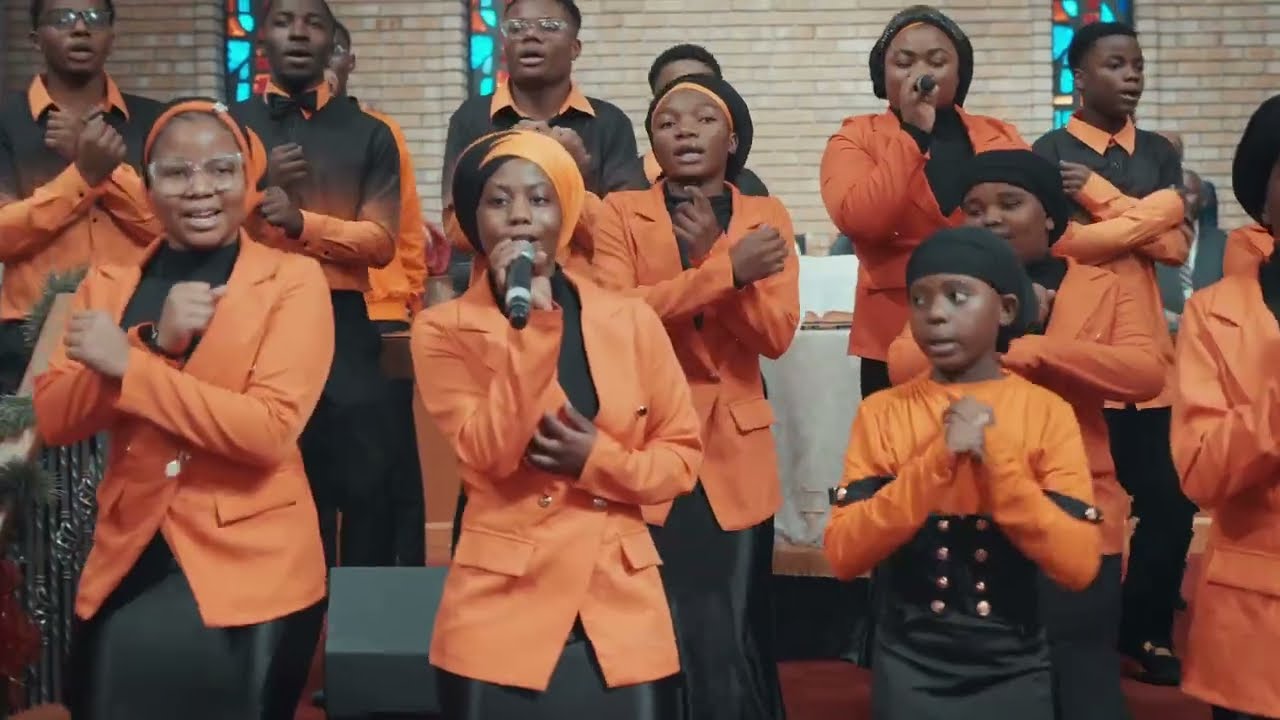Wimbo wa pili wa Victory kwaya kwenye mkutano wa christmas