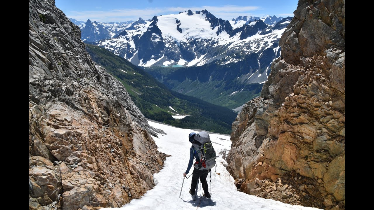Into the Glacier Peak Wilderness: A Venture along the Ptarmigan Traverse