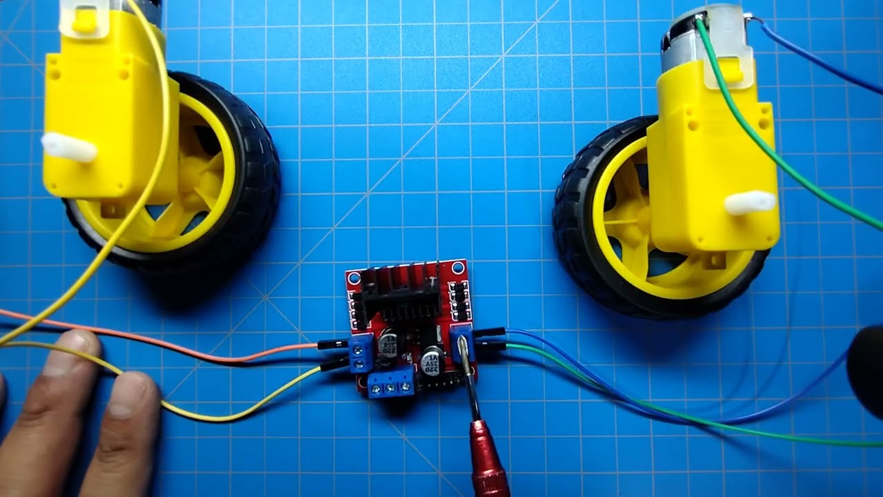 Cómo controlar los motores de un robot con un driver L298N