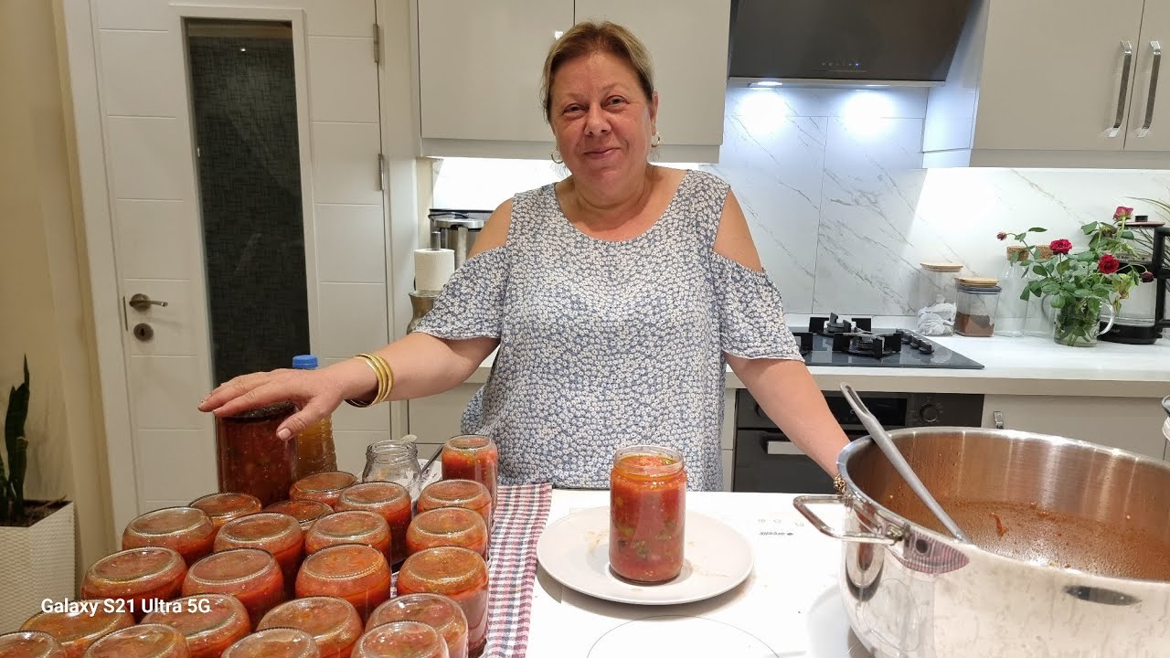 Kışlık menemen. Benim yaptığım gibi yapın. Tadına doyamayacaksınız👌🏼
