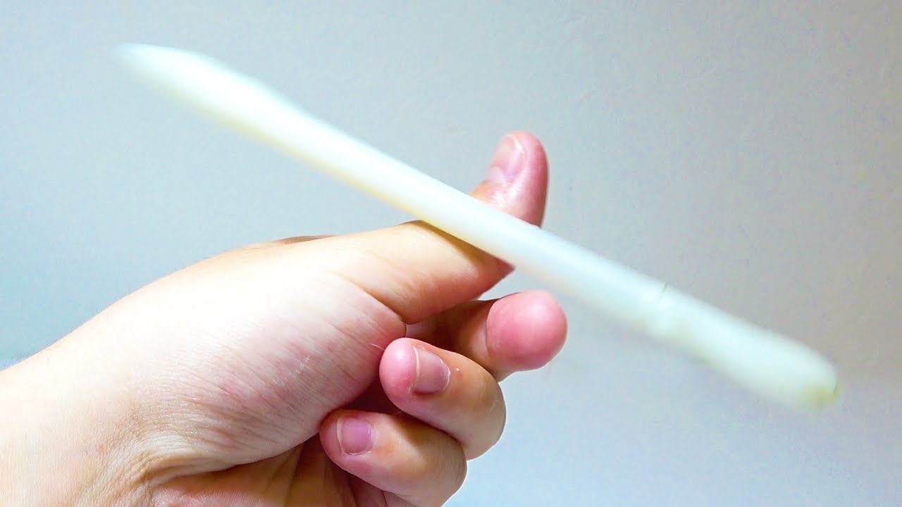 【神業】このペンをある場所で回すと...凄い事が起きます