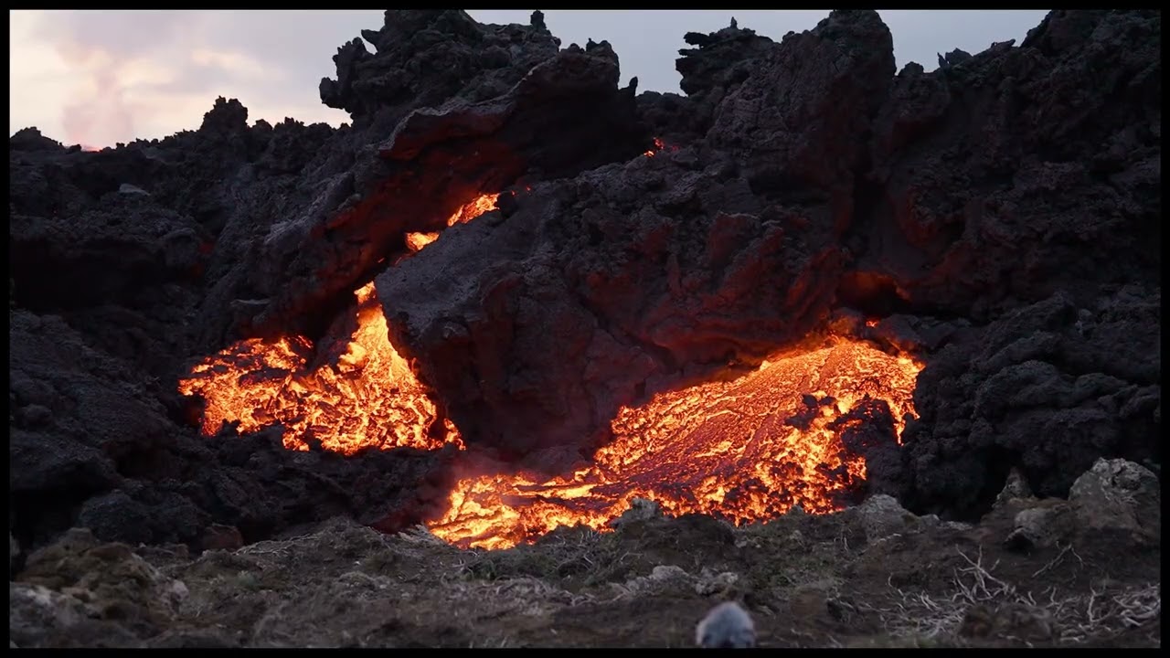 Iceland volcano lava flow close-up 4K 60FPS stereo sound 192kbps
