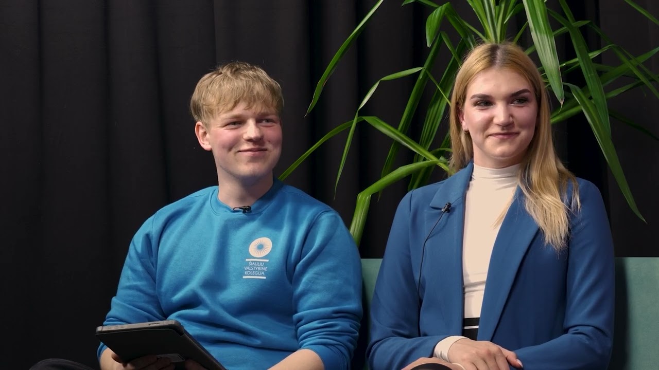 Šiaulių valstybinės kolegijos studentai kalbina Šiaulių vicemerą Justiną Švėgždą