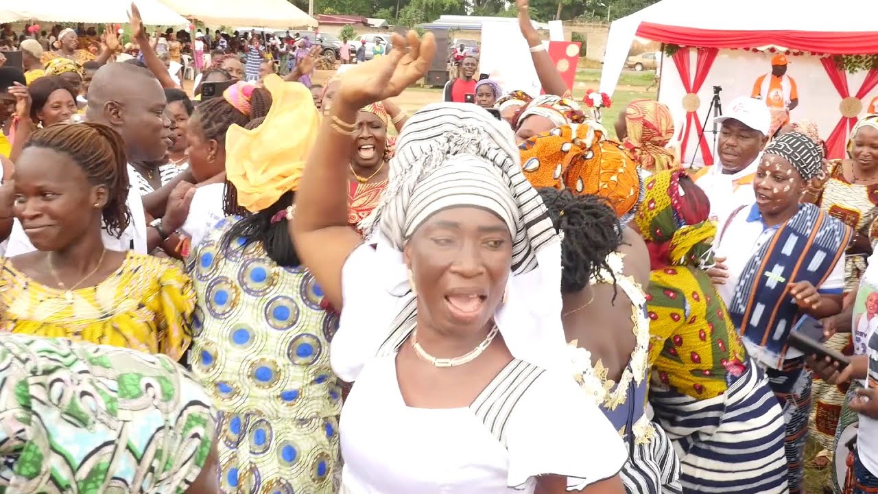 Sakassou : vivez toute l'ambiance de la récente visite de l'ONG FABETI