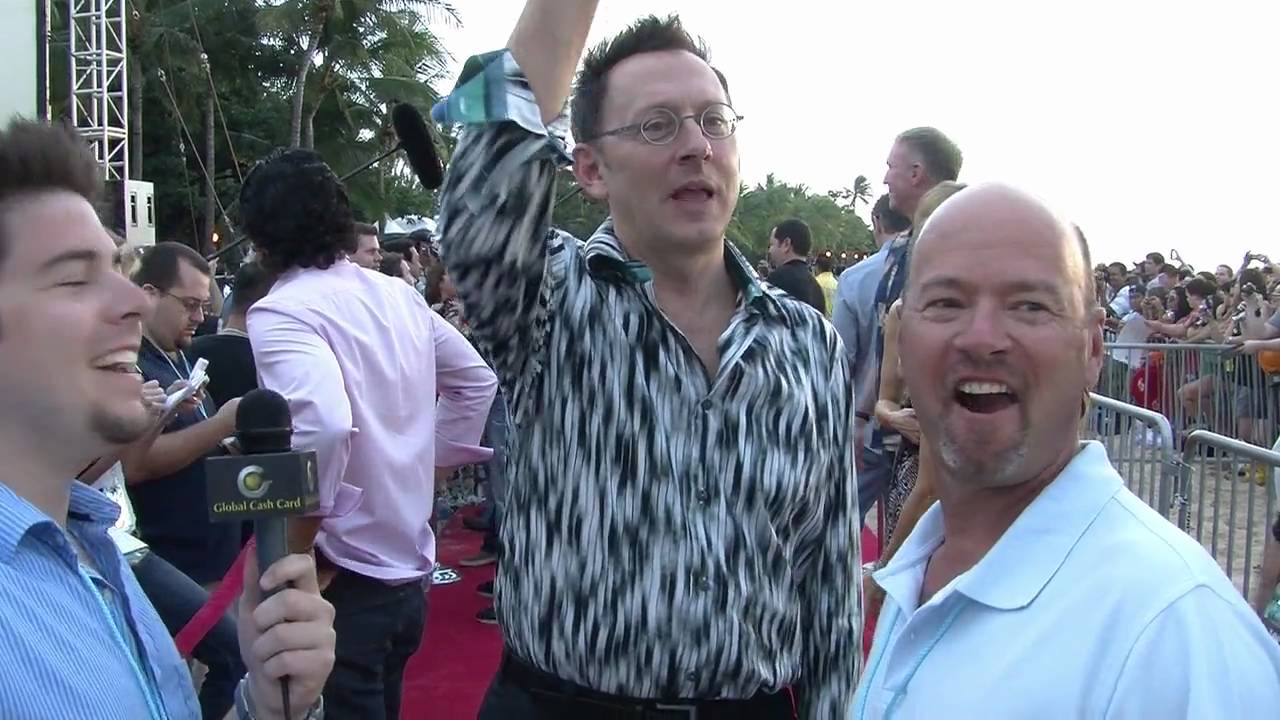 LOST: Sunset on the Beach, Season 6 Premiere HD