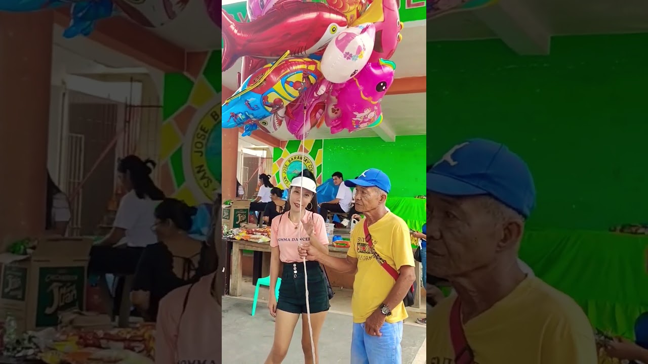 Trying To Be a Balloon Girl For A Day! Balloon Man Selling Colorful Balloons Fiesta Philippines 🎈🇵🇭