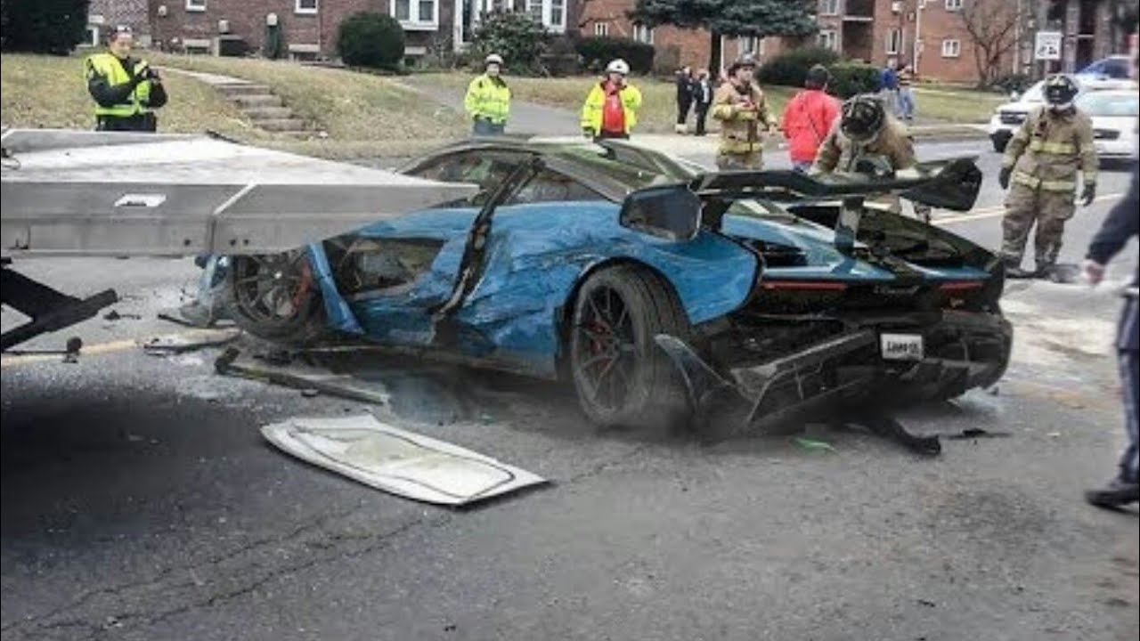 SUPERCAR CRASH FAILS Compilation