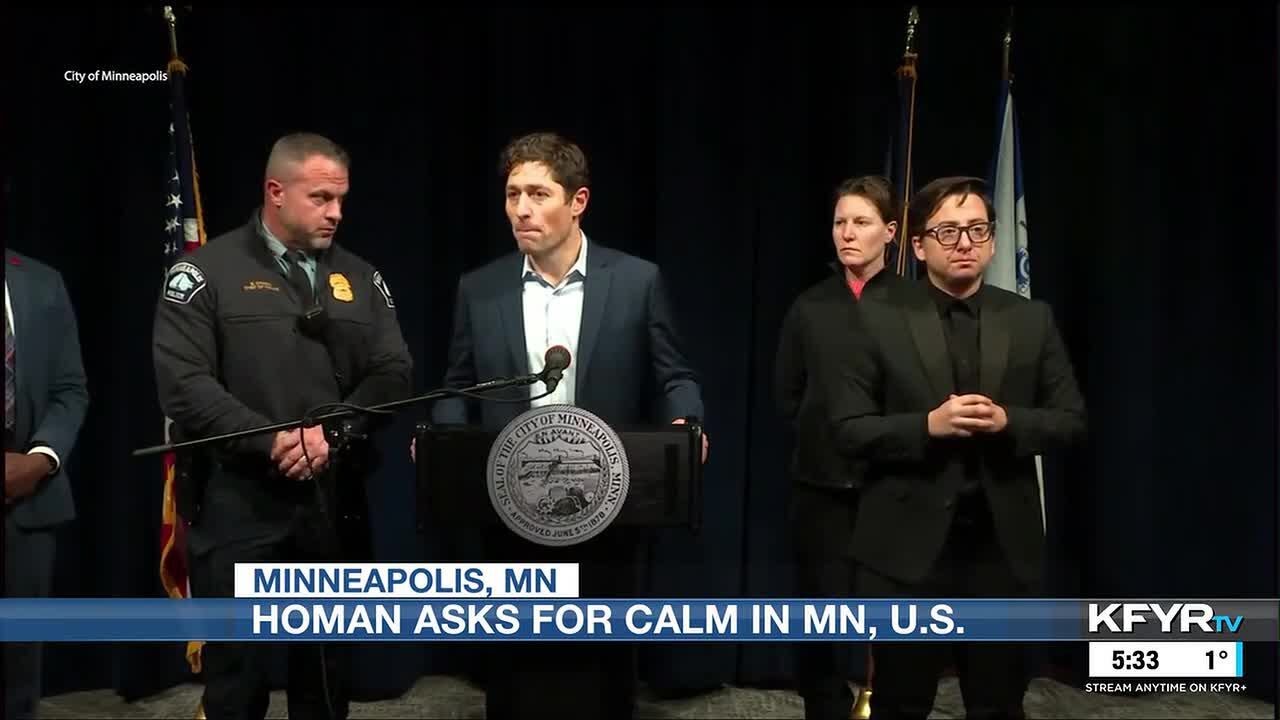 Gray: Border czar speaks in MN