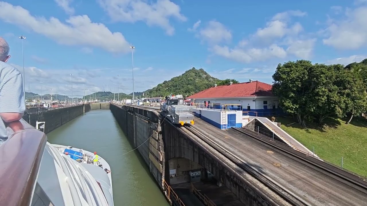 (8)PANAMA : canal de Panama - les écluses Pedro Miguel |EnvieDeVoy@ges