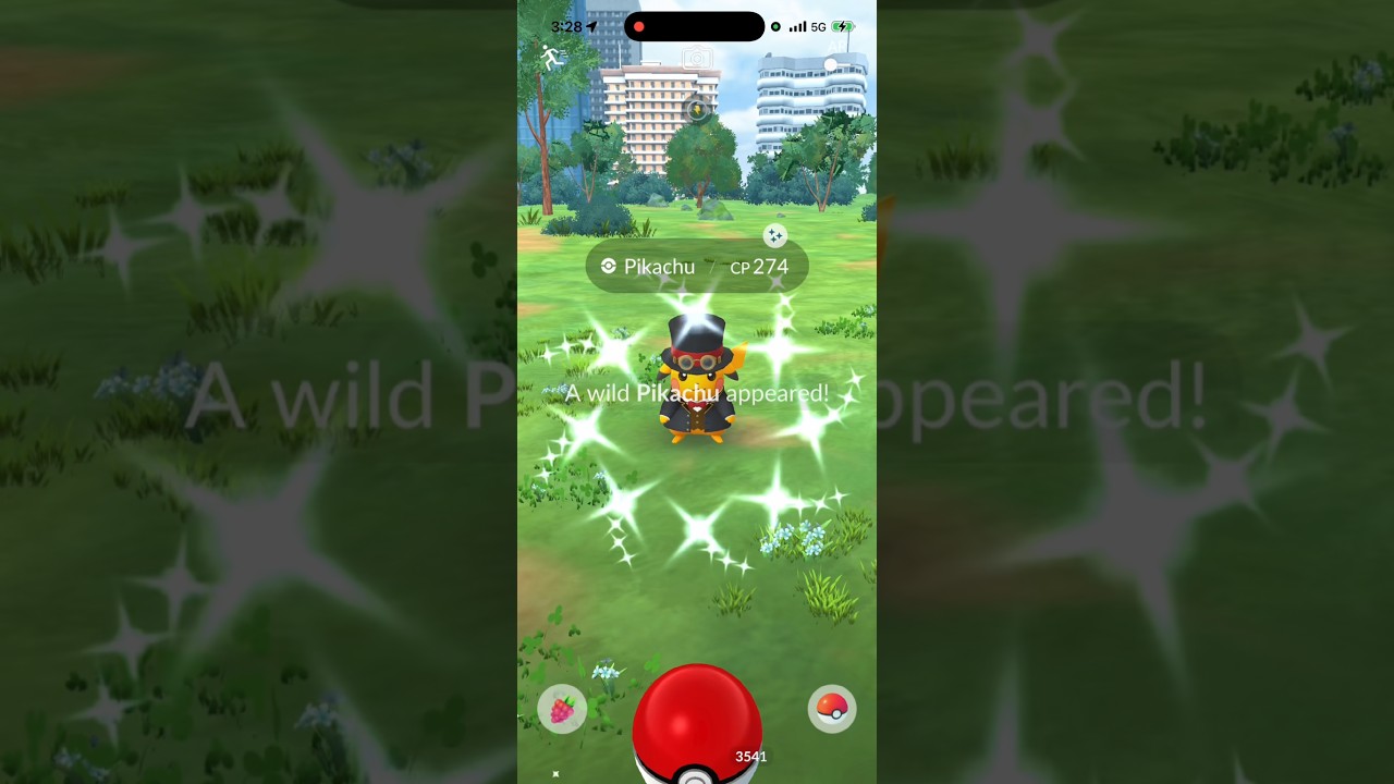 ✨Shiny COSTUME PIKACHU CAUGHT in Pokemon Go!✨ #shorts #pokemon