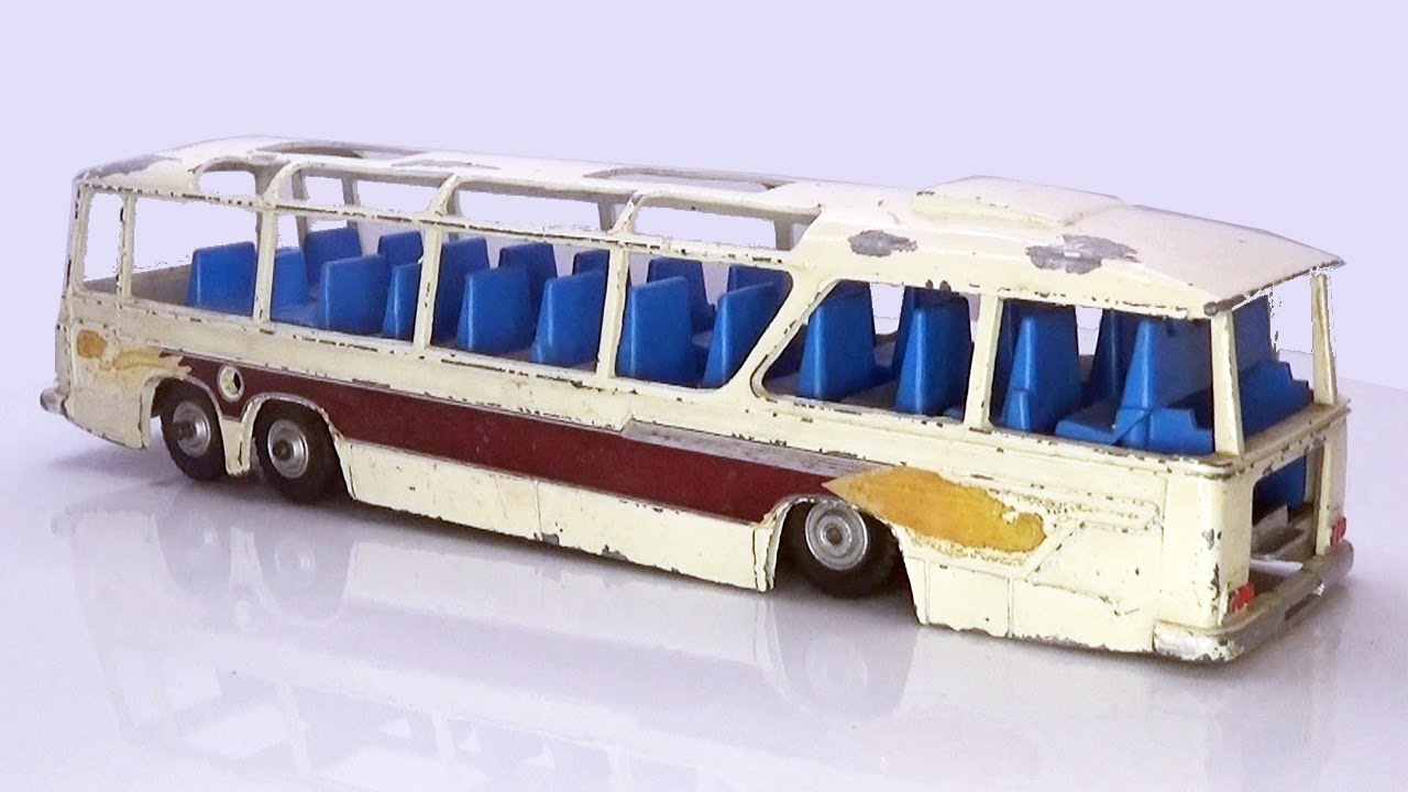 Автобус класса люкс Vega Major Dinky. Реставрация моделей и ремонт электрики.