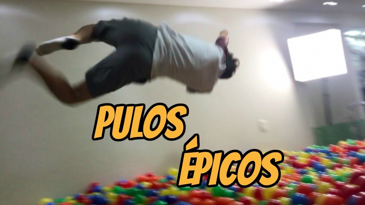DESAFIO DOS PULOS NA PISCINA DE BOLINHA - RICK SANTINA