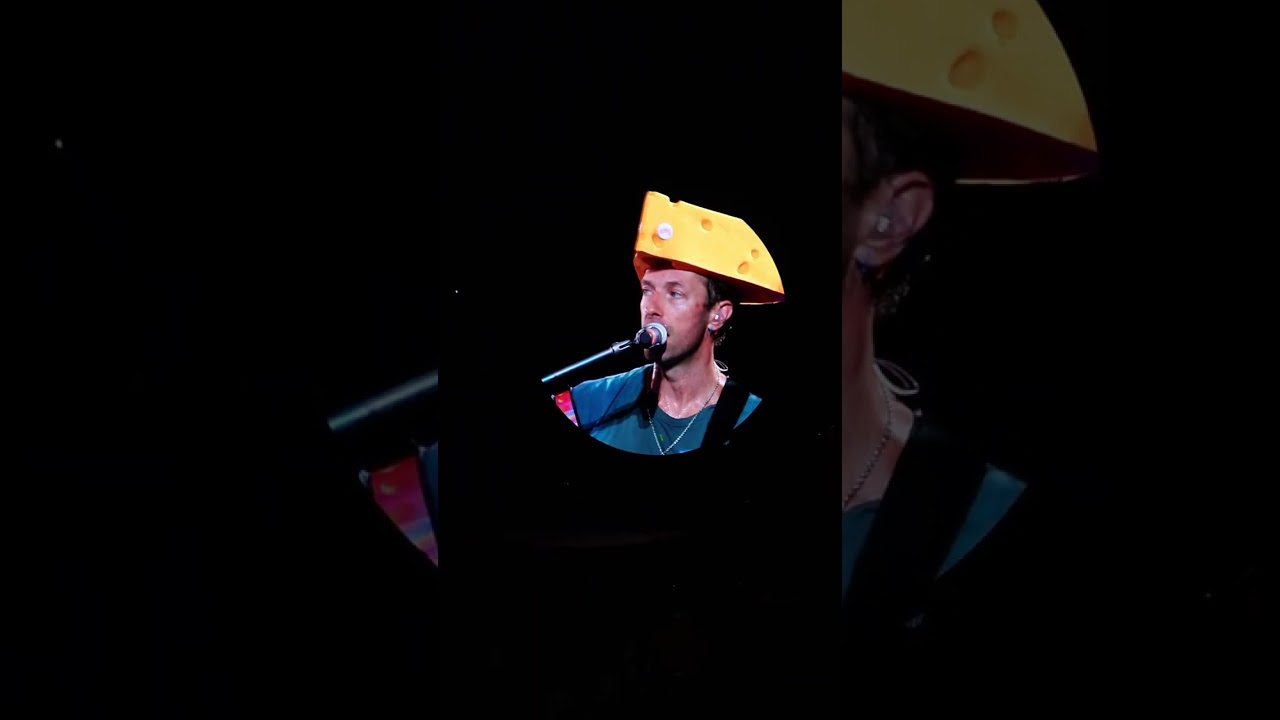Coldplay - Us Against the World with Cheeseheads (Madison, WI 7/19/25)