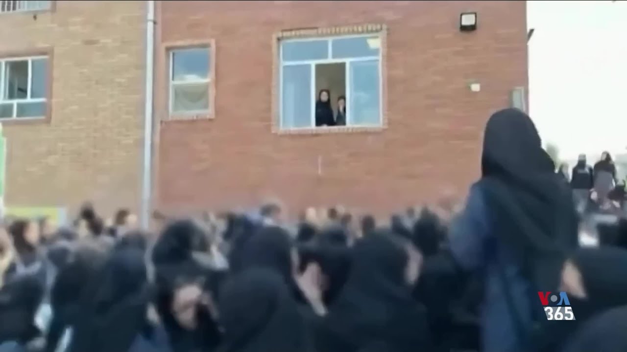 تشدید بی‌اعتمادی به حکومت پس از کشتار معترضان؛ خانواده‌ها نگران امنیت کودکانشان در مدرسه‌های ایران