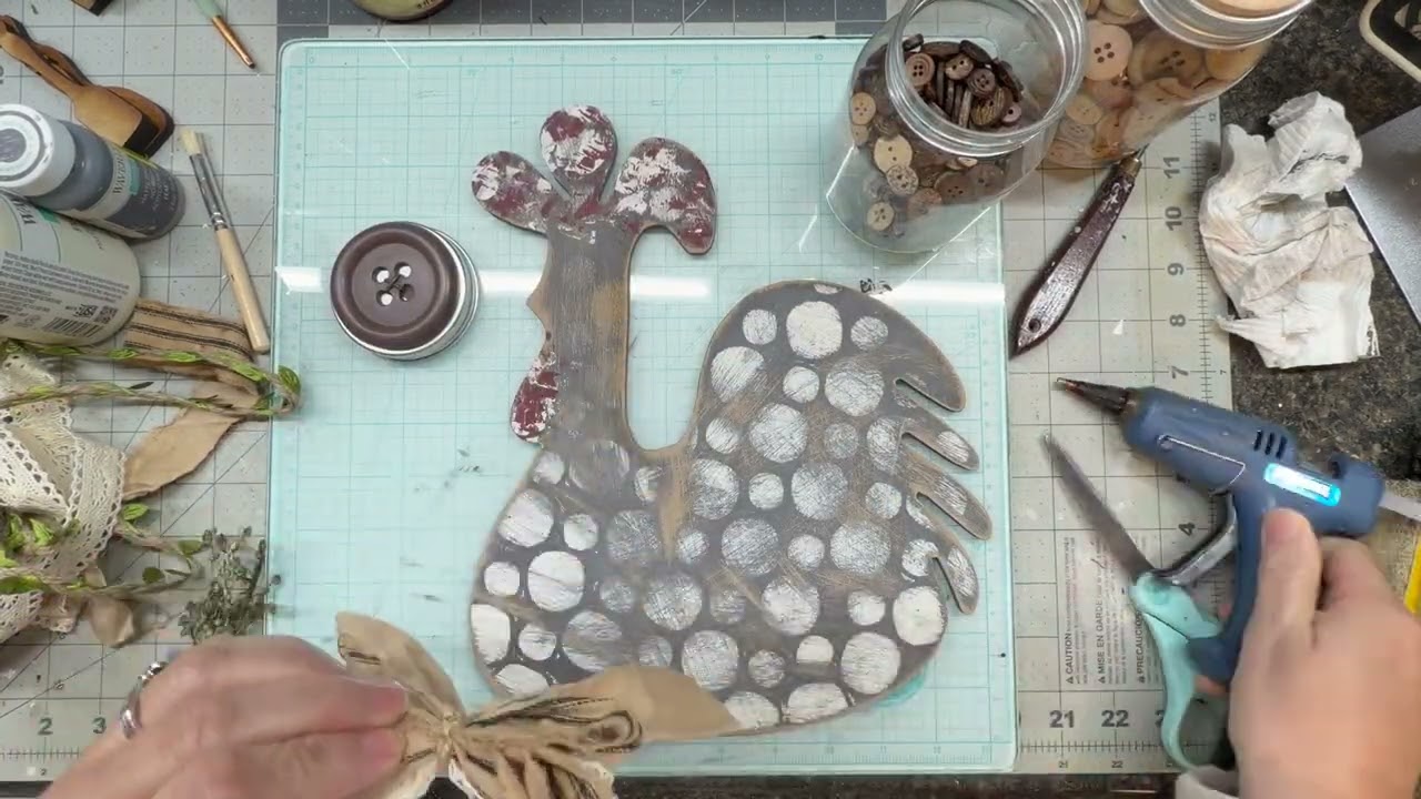 Come And See This CRAZY ROOSTER!