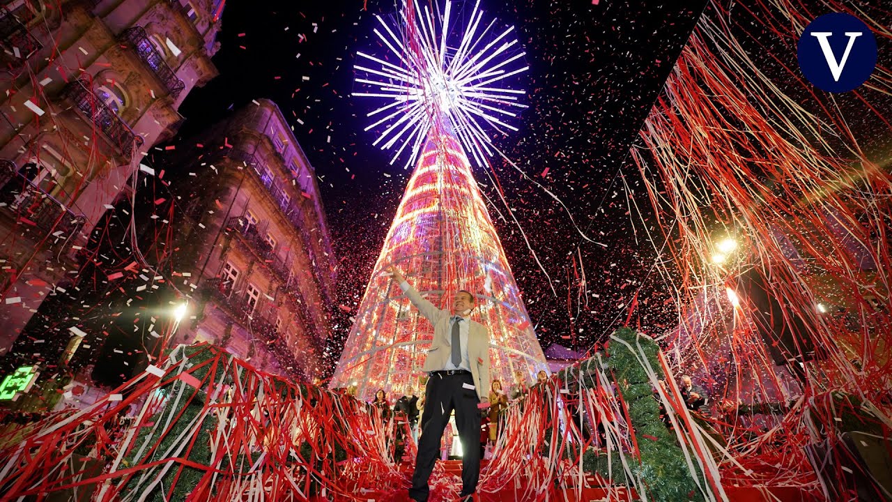 Vigo inicia la instalación de las luces de Navidad