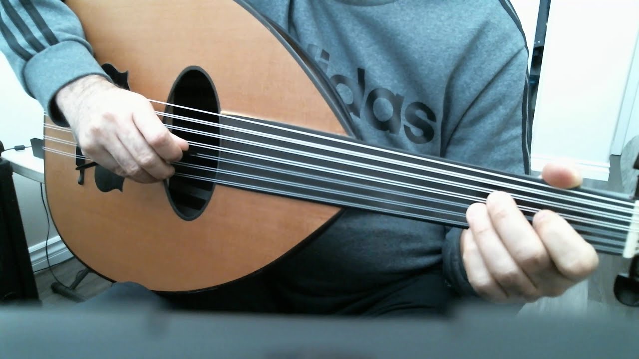 Playing chords on Oud. Naser Musa كوردات على العود. ناصر موسى